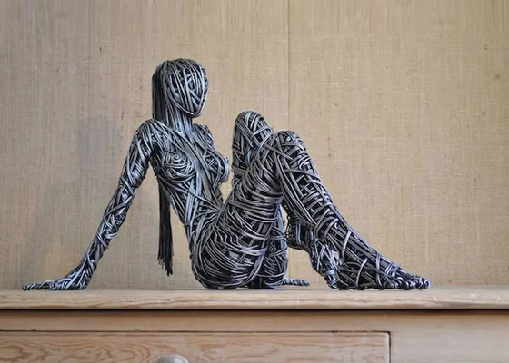 Modern Outdoor Decoration Stainless Steel Wire Dancer Sculpture