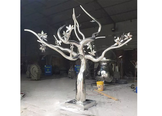 Un buon prezzo. Scultura astratta dell'albero di acciaio inossidabile dello specchio del metallo di progettazione all'aperto in linea
