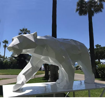 Un buon prezzo. Scultura luminosa dell'orso bianco - Statua d'arte all'aperto in fibra di vetro di alta qualità in linea