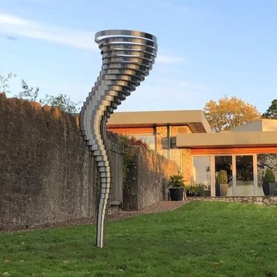 Un buon prezzo. Spiral Decorative Art Sculpture Outdoor Metal Sculpture Custom Statue Garden Landscaping Wholesale in linea