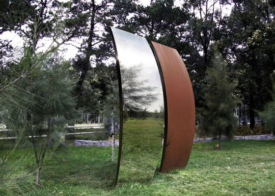 Un buon prezzo. Scultura d'acciaio di Corten di arte del giardino, altezza di arte 200cm della scultura del metallo in linea
