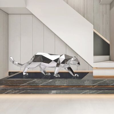 Un buon prezzo. Moderna scultura geometrica di leopardo - Specchio lucidato in acciaio inossidabile in linea
