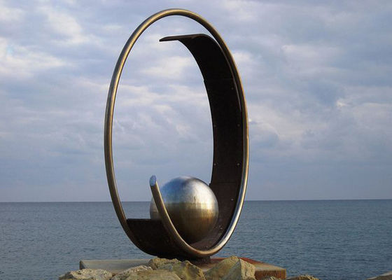 Un buon prezzo. Scultura pubblica di arte della scultura all'aperto del giardino dell'acciaio inossidabile con la sfera in linea
