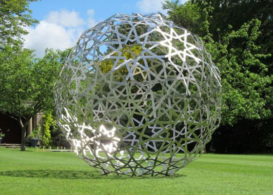 Un buon prezzo. Il giardino del metallo orna la progettazione della cavità dell'acciaio inossidabile della scultura della sfera in linea