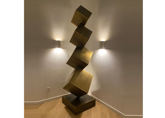 Un buon prezzo. Sculture all'aperto del giardino della grande della colata del bronzo iarda astratta della statua in linea