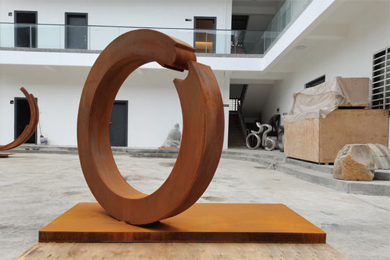 Un buon prezzo. metallo d'acciaio Ring Sculpture di Corten dell'estratto di altezza di 1.5m in linea
