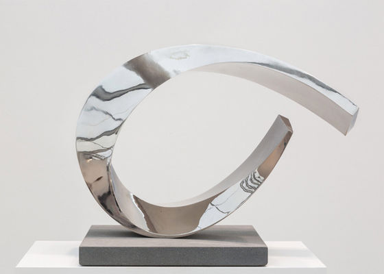 Un buon prezzo. L'estratto dell'OEM ha lucidato la scultura moderna di acciaio inossidabile 316 per la decorazione dell'interno in linea