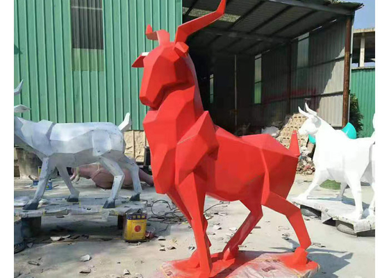 Figura animale scultura all'aperto della vetroresina dei cervi a grandezza naturale per la decorazione del giardino