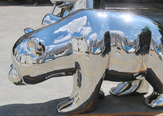 Un buon prezzo. Altezza contemporanea della scultura 55cm dell'orso di acciaio inossidabile dello specchio in linea