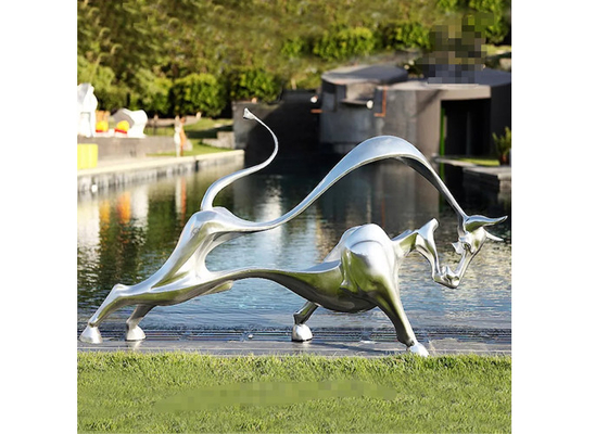 Un buon prezzo. Decorazione contemporanea Matt Stainless Steel Bull Sculpture con la lunghezza di dimensione 180cm in linea