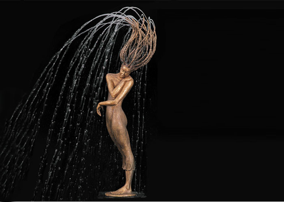 Un buon prezzo. Altezza bronzea della fontana 250cm della donna della decorazione all'aperto del giardino in linea