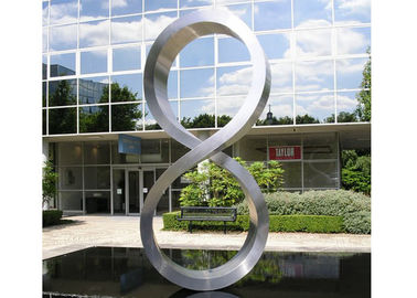 Un buon prezzo. Grandi sculture d'acciaio di numero otto, sculture del giardino dell'acciaio inossidabile in linea