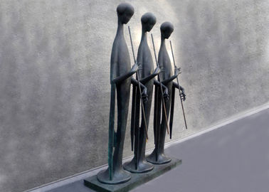 Un buon prezzo. Figura scultura bronzea tre persone all'aperto dell'estratto della città di musica per il museo in linea