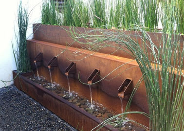 Un buon prezzo. Progettazione unica del metallo di Corten della caratteristica d'acciaio esterna dell'acqua per l'iarda dell'hotel in linea