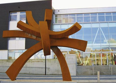 Un buon prezzo. Grande scultura d'acciaio moderna di Corten per altezza della decorazione 300cm del giardino pubblico in linea