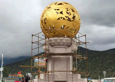 Un buon prezzo. Scultura enorme sbalorditiva della sfera del metallo, sculture del giardino dell'acciaio inossidabile in linea