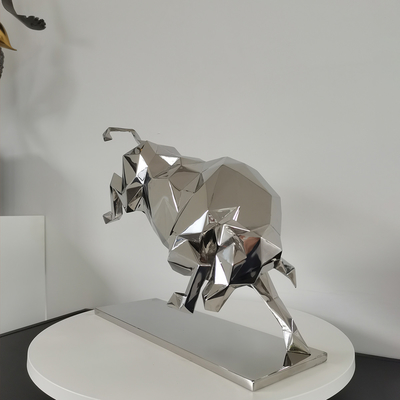 Scultura di toro lucidata in acciaio inossidabile per giardini all'aperto