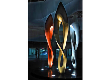 Un buon prezzo. Scultura dipinta dell'acciaio inossidabile di numero otto per la decorazione all'aperto moderna in linea