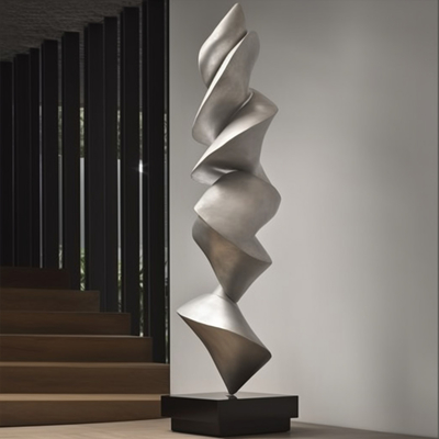 Arte dell'equilibrio Specchio in acciaio inossidabile moderno Scultura esterna per alberghi e ville