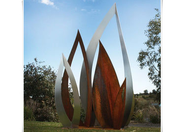Un buon prezzo. Scultura d'acciaio botanica della foglia di Corten dell'ornamento del giardino del metallo con rivestimento arrugginito in linea