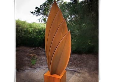Un buon prezzo. La scultura d'acciaio di saldatura contemporanea di Corten lascia le sculture d'acciaio a forma di di arte in linea