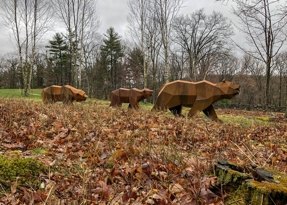 Decorazione esteriore Geometria in acciaio arrugginito Scultura di orso di famiglia