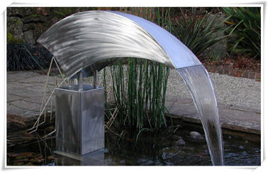 Un buon prezzo. Decorazione all'aperto dello stagno del giardino della caratteristica dell'acqua dell'acciaio inossidabile della fontana del metallo in linea