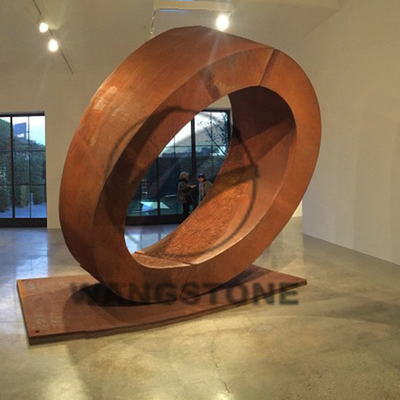 Scultura in acciaio corten arrugginito fonte di acqua per decorazioni esterne