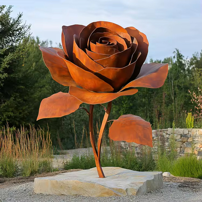 Decorazione del giardino Scultura floreale in acciaio resistente alle intemperie