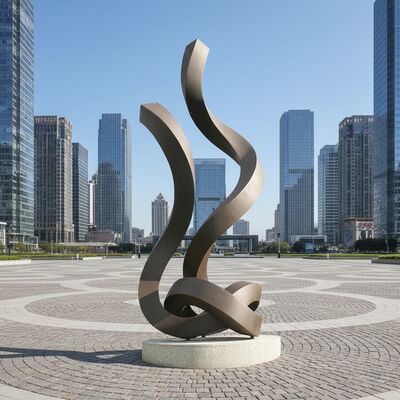 Un nastro di acciaio inossidabile scolpito a mano, che cattura il movimento in metallo