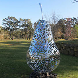 Un buon prezzo. Fuori del metallo dell'estratto di progettazione il giardino scolpisce la scultura della frutta della pera in linea