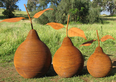 Un buon prezzo. Scultura d'acciaio decorativa all'aperto arrugginita della pera di arte del metallo della scultura di Corten in linea