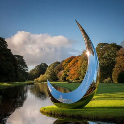 Moderno giardino in acciaio inossidabile specchio scultura lunare