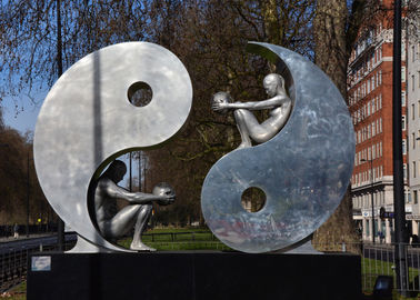 Un buon prezzo. Scultura moderna dell'acciaio inossidabile di arte pubblica, Yin e scultura di Yang per il giardino in linea