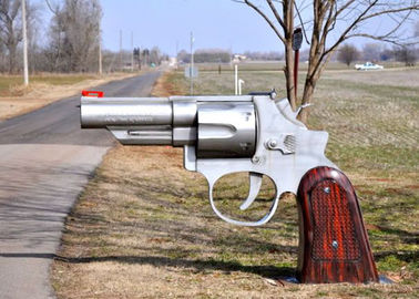 Un buon prezzo. Il giardino contemporaneo del metallo di progettazione speciale della pistola scolpisce la resistenza della corrosione eccellente in linea