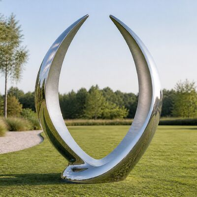 Scultura da giardino personalizzata in acciaio inossidabile lucidato a specchio, forma astratta aperta in due lame curve