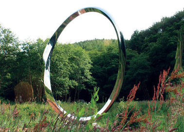 Un buon prezzo. Sculture contemporanee di arte dell'acciaio inossidabile, rivestimento lucidato scultura dell'anello in linea