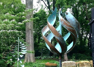 Un buon prezzo. Resistenza alla corrosione cinetica dell'acciaio inossidabile della scultura del vento decorativo del metallo del giardino in linea