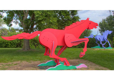 Scultura corrente dipinta a grandezza naturale moderna del cavallo della scultura del metallo per all'aperto