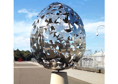 Un buon prezzo. Scultura vuota dell'acciaio inossidabile di forma dell'uovo, resistenza alla corrosione della scultura della palla di metallo in linea