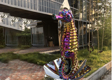 Un buon prezzo. Acciaio inossidabile della grande scultura realistica dell'ippocampo su Shell per all'aperto in linea