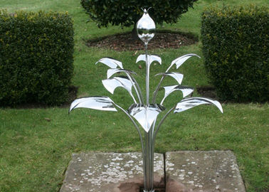 Un buon prezzo. Scultura all'aperto moderna del fiore del giardino di montaggio della scultura dell'acciaio inossidabile di arte in linea