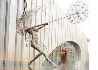 Un buon prezzo. Sculture leggiadramente incredibilmente dinamiche del filo di acciaio, scultura leggiadramente d'acciaio in linea