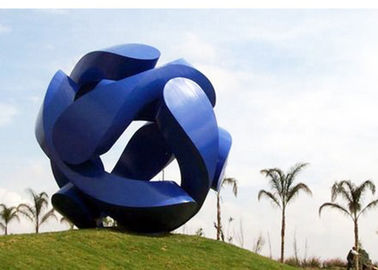 Un buon prezzo. Il gigante ha dipinto la scultura all'aperto del metallo di acciaio inossidabile per pubblico in linea