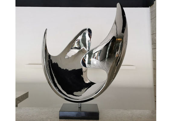 Un buon prezzo. Scultura astratta decorativa interna moderna dell'acciaio inossidabile in linea