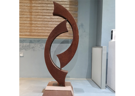 Un buon prezzo. Scultura d'acciaio decorativa di Corten del giardino all'aperto astratto in linea