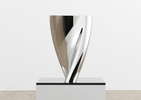 L'OEM del ODM ha lucidato la scultura moderna di acciaio inossidabile per la decorazione interna
